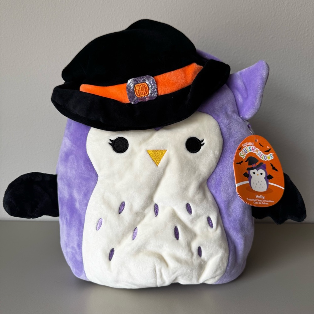 NWT Squishmallow 12" HOLLY OWL WITCH
Halloween Plush Treat Bag Pail.